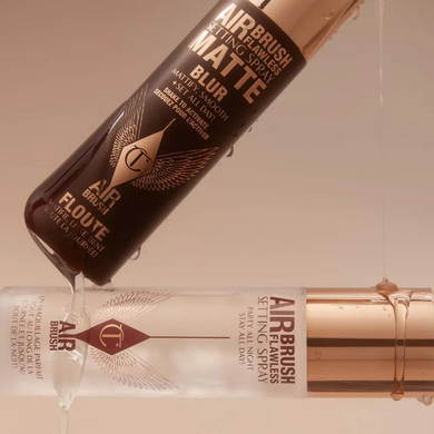 Фото Матовий фіксуючий спрей для макіяжу Charlotte Tilbury Airbrush Flawless Setting Spray Matte, 100 мл Airbrush Flawless Setting Spray