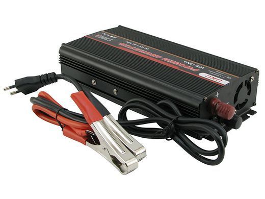 Фото Преобразователь напряжения инвертор UKC UPS-1300A 1300W DC/AC 12V-230V  1300A