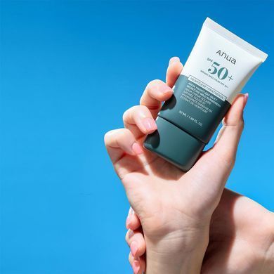 Солнцезащитный крем SPF50+ Anua Heartleaf Silky Moisture Mild Sunscreen 50 мл