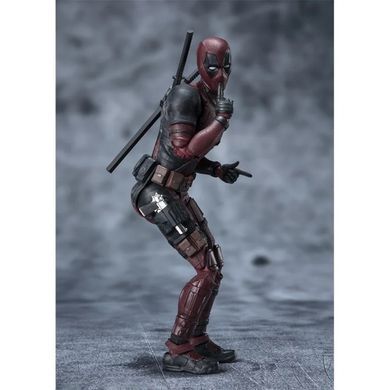 Фото Фігурка супергероя Дедпул Marvel  Marvel15см Дэдпул