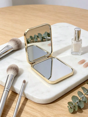 Фото Дзеркало кишенькове складне двостороннє для макіяжу Miu Miu Beauty Дзеркало Miu Miu Beauty чорне