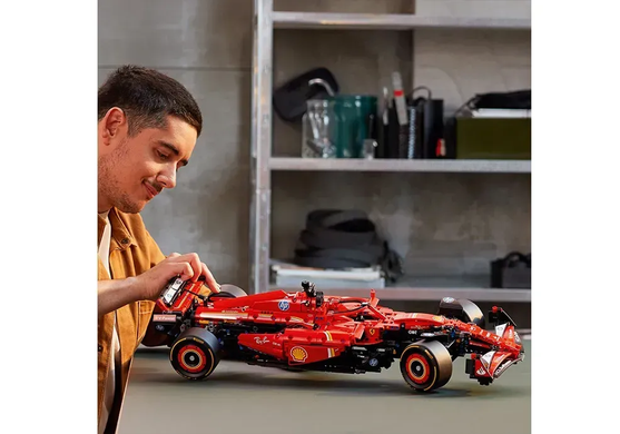 Фото Технический конструктор болид Формула-1 Ferrari SF-24 1361 деталь 18+ Red  SF-24